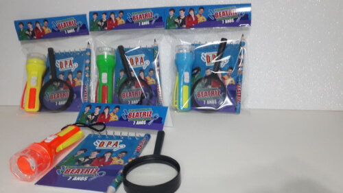 Kit Dpa Bloquinho + Mini Lápis + Lanterna + Lupa