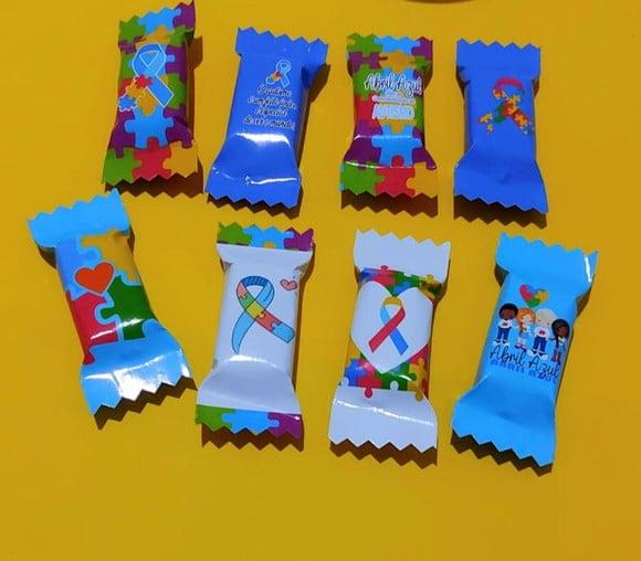 Balinha- Abril Azul