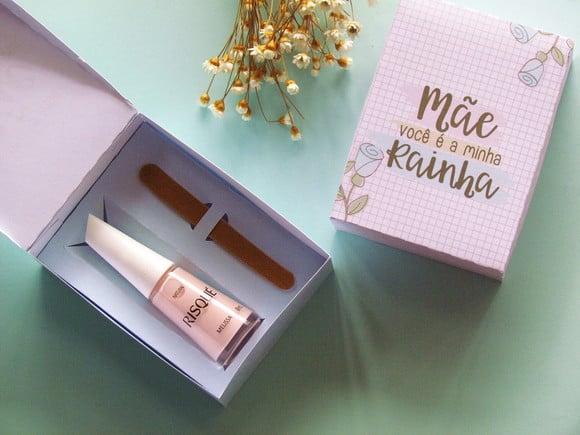 Caixinha com Esmalte e Mini Lixa- Dia das Mães