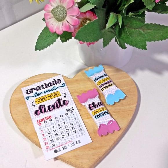 Calendário 2024 com 2 Balinhas- Mimo Cliente