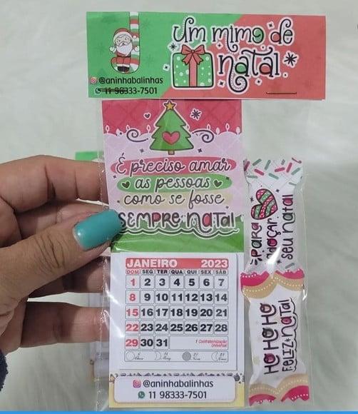 Calendário 2024 com 2 Balinhas- Natal