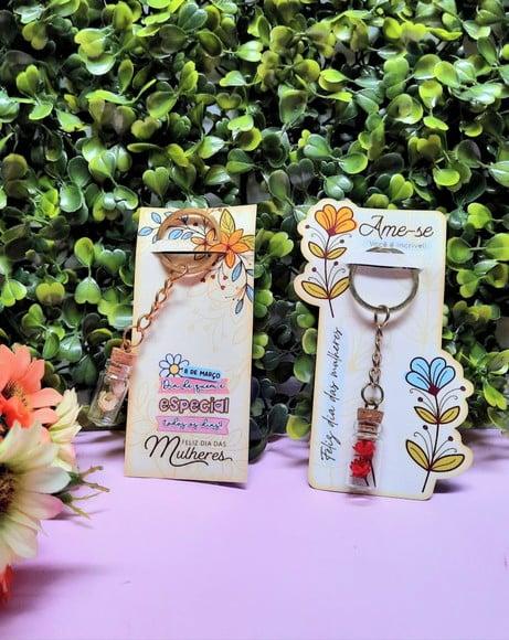 Card + Chaveirinho com Florzinha - Dia da Mulher