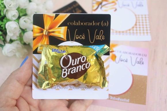 Card com Bombom- Dia do Trabalho
