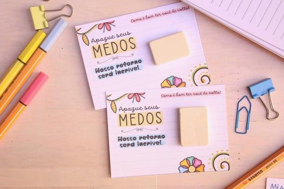 Card com Borracha- Volta as Aulas