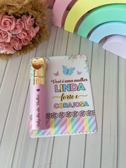 Card com Brilho Labial- Dia da Mulher