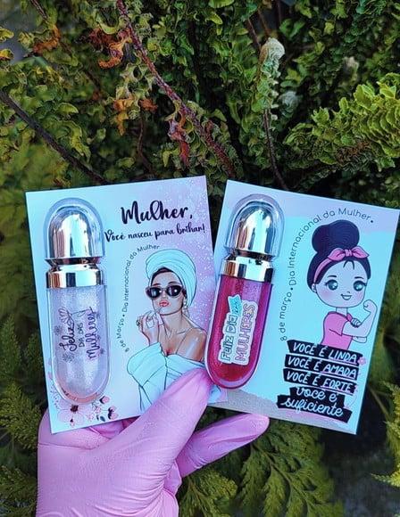 Card com Brilho Labial- Dia da Mulher