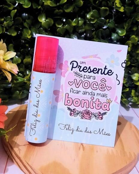 Card com Brilho Labial- Dia das Mães