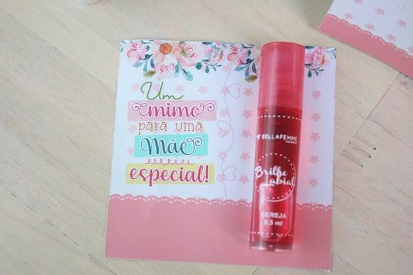 Card com Brilho Labial- Dia das Mães