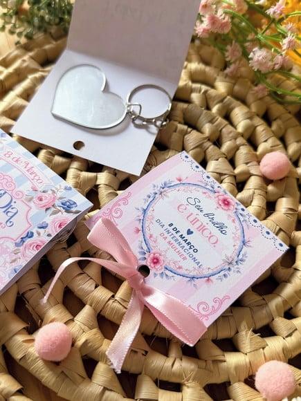 Card com Chaveiro Espelhinho- Dia da Mulher