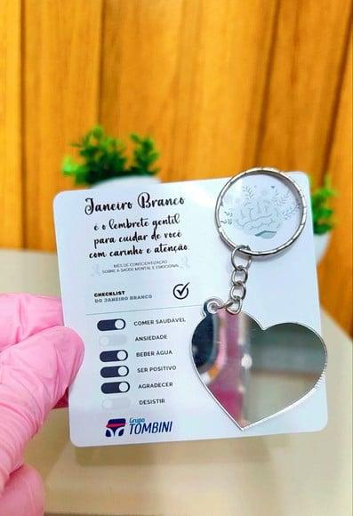Card com Chaveiro Espelhinho- Janeiro Branco