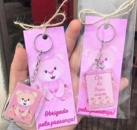 Card com Chaveiro- Chá Revelação