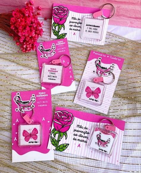Card com Chaveiro- Outubro Rosa