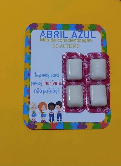 Card com Chiclete- Abril Azul