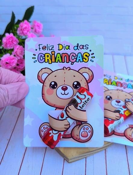 Card com Chocolate Baton- Dia das Crianças