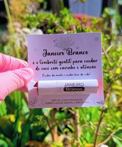 Card com Chocolate Baton- Janeiro Branco