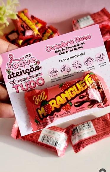 Card com Chocolate Moranguete- Outubro Rosa