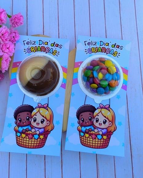 Card com Chocolate( Ducream) ou Coloreti (confete Chocolate)