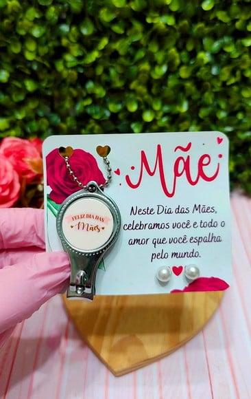 Card com Cortador de Unha e Brinco- Dia das Mães