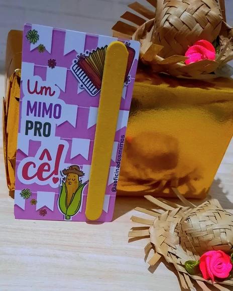 Card com Escovinha ou Mini Lixa- Festa Junina