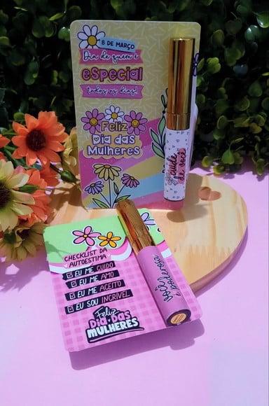 Card com Gloss Labial- Dia da Mulher