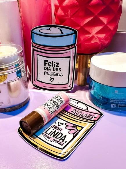 Card com Hidratante Labial (manteiga de Cacau)-dia da Mulher
