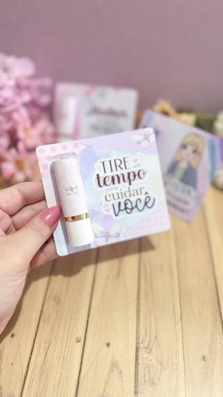 Card com Hidratante Labial(manteiga de Cacau)- Dia da Mulher