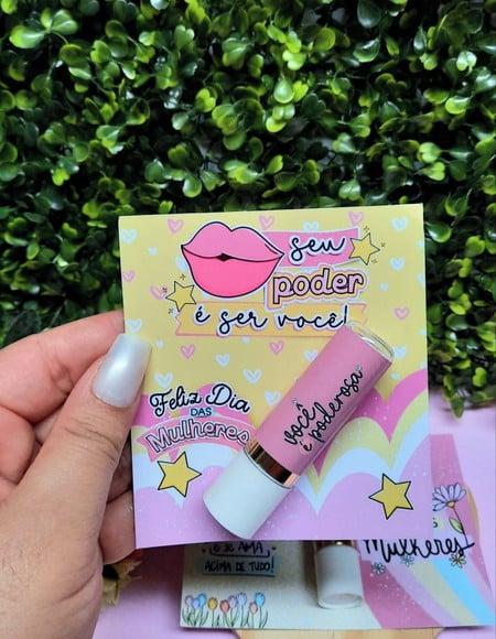 Card com Hidratante Labial(manteiga de Cacau)- Dia da Mulher