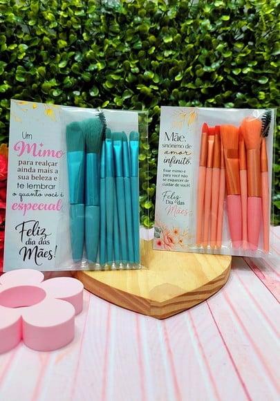 Card com Kit de Pincéis- Dia das Mães