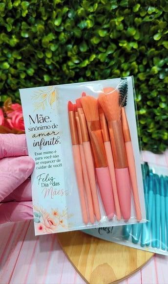 Card com Kit de Pincéis- Dia das Mães