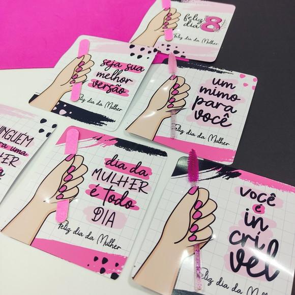 Card com Mini Lixa ou Escovinha- Dia da Mulher