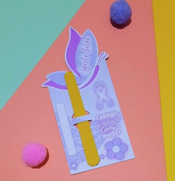 Card com Mini Lixa- Agosto Lilás