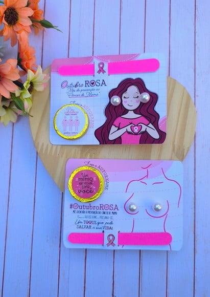 Card com Moedinha Chocolate, Brinco e Mini Lixa- Outubro Ros