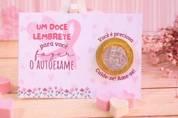 Card com Moedinha de Chocolate ao Leite- Outubro Rosa