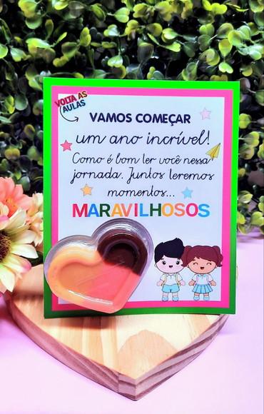 Card com Nucita- Volta as Aulas