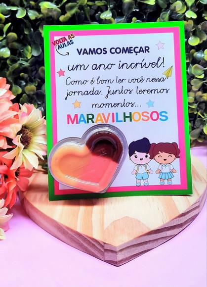 Card com Nucita- Volta as Aulas