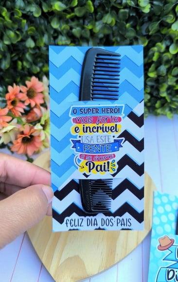 Card com Pente de Bolso- Dia dos Pais