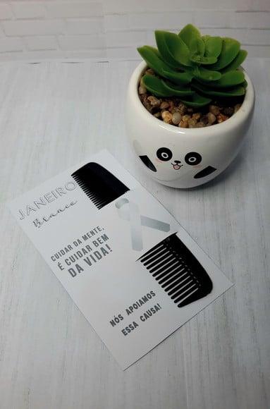 Card com Pente de Bolso- Janeiro Branco