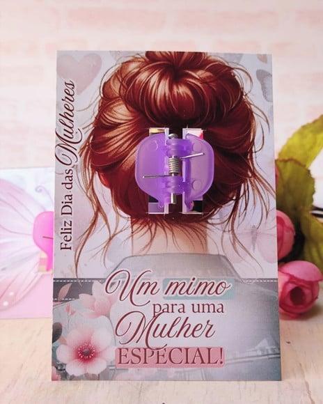 Card com Piranha de Cabelo- Dia da Mulher