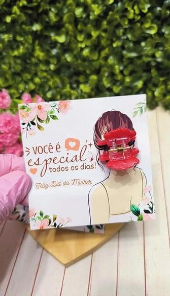 Card com Prendedor de Cabelo- Dia da Mulher