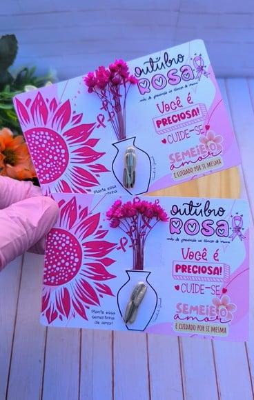 Card com Semente de Girassol e Florzinha- Outubro Rosa