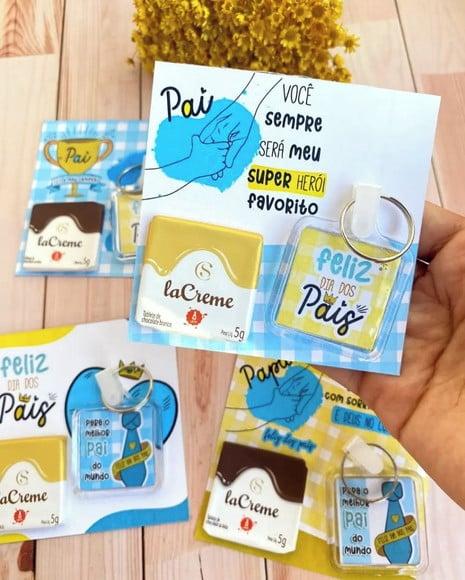 Card com Tablete Cacau Show 5g e Chaveiro- Dia dos Pais