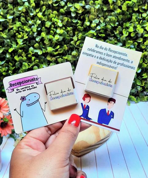 Card com Tablete Cacau Show- Recepcionista
