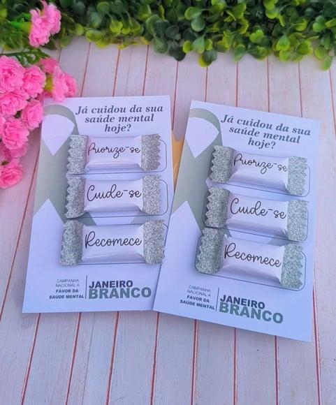 Cartão com 3 Balinhas- Janeiro Branco