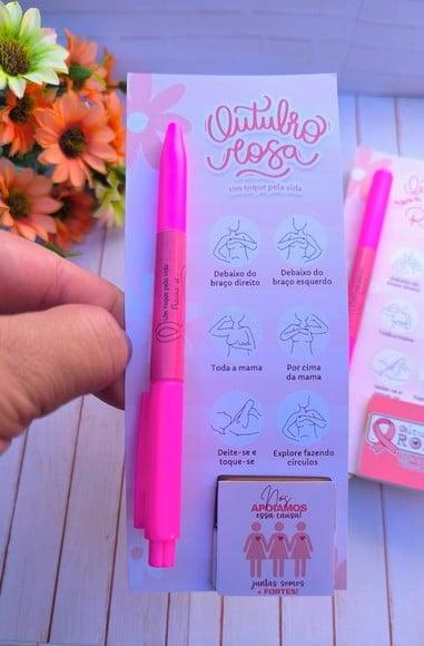 Cartão com Caneta e Tablete Cacau Show 5g- Outubro Rosa