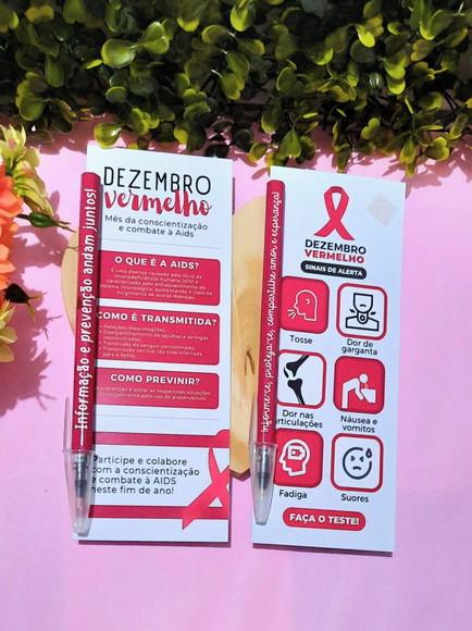 Cartão com Caneta- Dezembro Vermelho