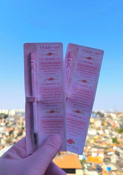Cartão com Caneta- Outubro Rosa