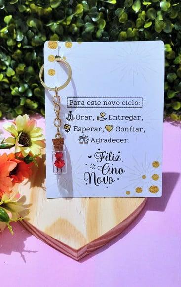 Cartão com Chaveirinho e Florzinha Sempre Viva- Ano Novo