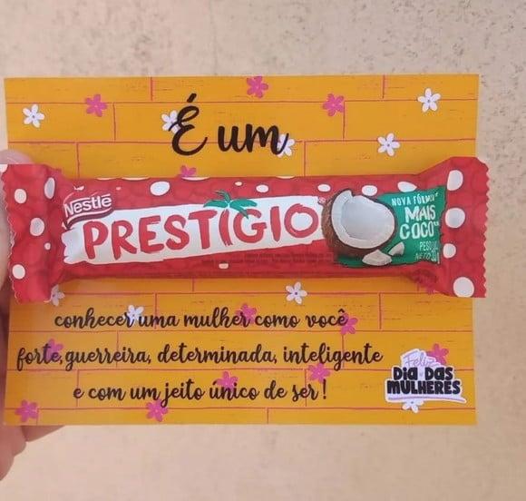 Cartão com Chocolate Prestígio 33g- Dia da Mulher