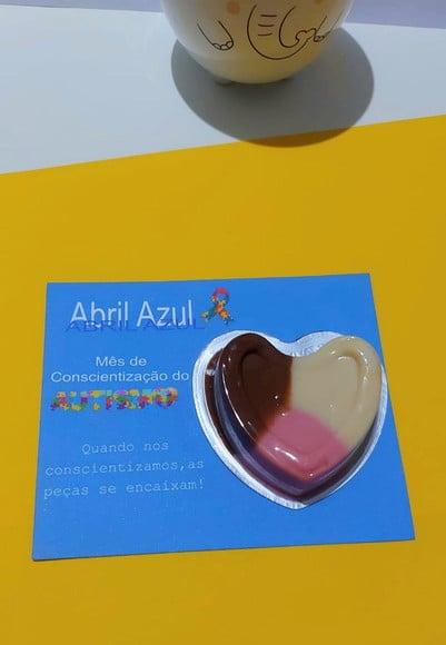 Cartão com Docinho- Abril Azul
