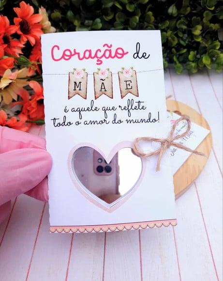 Cartão com Espelinho Coração (chaveiro)- Dia das Mães